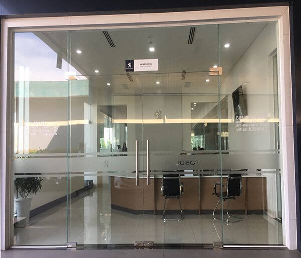 Báo giá cửa kính cường lực