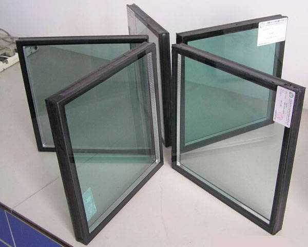 Hướng dẫn cách nhận biết kính hộp là gì chính xác nhất