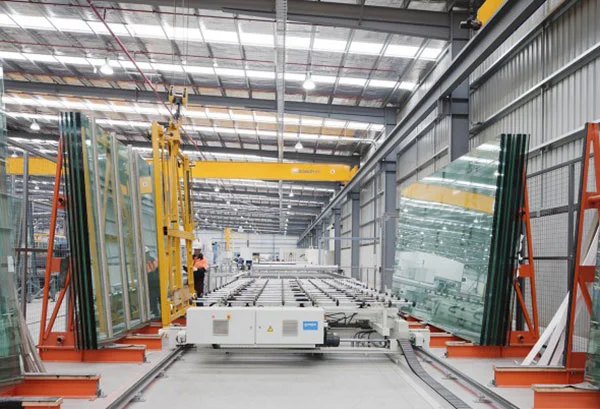 quy trình sản xuất kính cường lực
