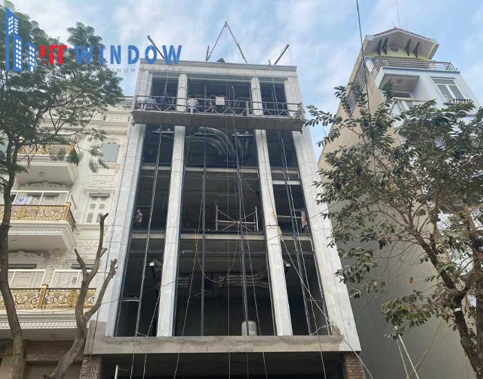 Tiến hành khảo sát công trình