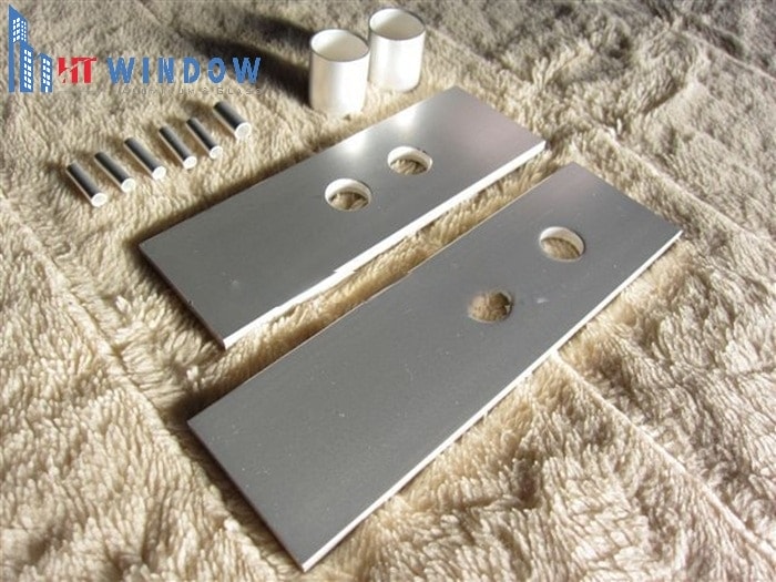 Quá trình anode hóa cứng giúp tăng độ cứng và độ bền của bề mặt nhôm