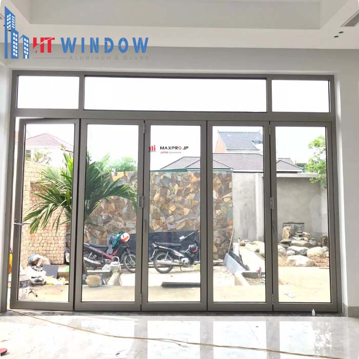 Cửa nhôm Maxpro cho khả năng cách âm, cách nhiệt tốt