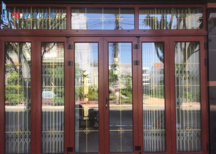 Cửa nhôm kính cường lực có an toàn không? Phân tích chi tiết