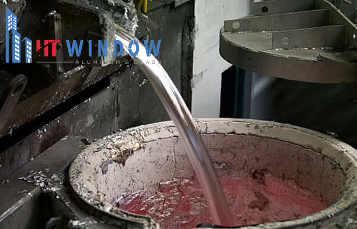 Nhiệt nóng chảy của nhôm là 660.32°C