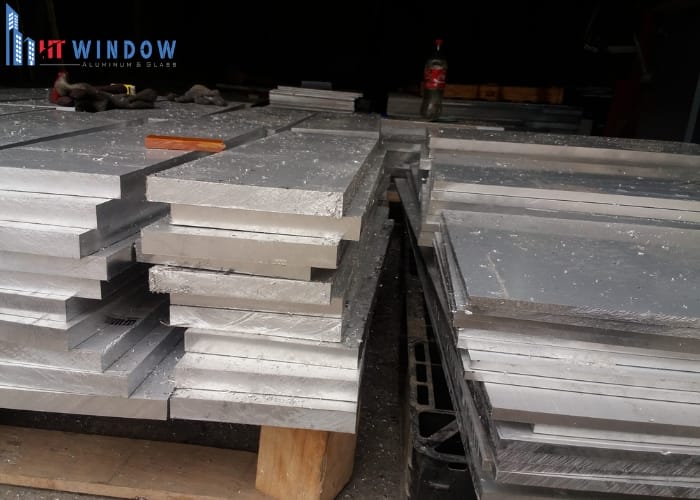 Nhôm 6061 có độ bền cao, ngưỡng chịu lực kéo giãn lên tới 310 MPa
