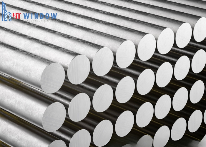 Nhôm không cần các lớp phủ phức tạp vẫn có thể duy trì độ sáng bóng và khả năng chịu lực vốn có