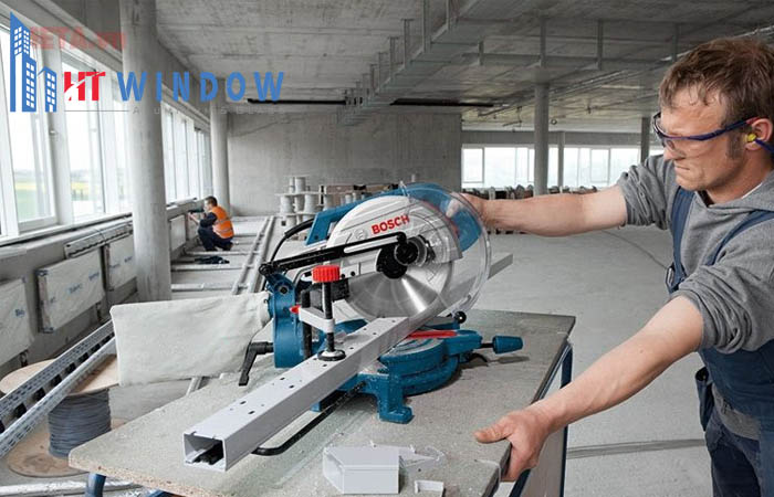 Khả năng gia công của nhôm dễ hơn là inox
