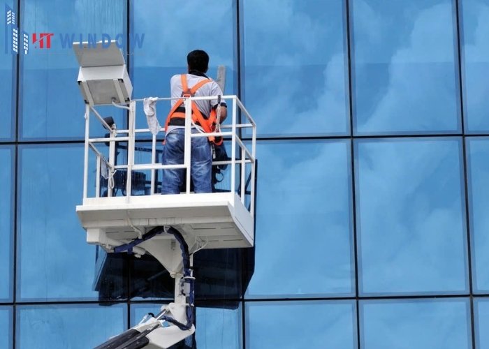 Bảo trì vách kính mặt dựng giúp công trình bền vững dài lâu