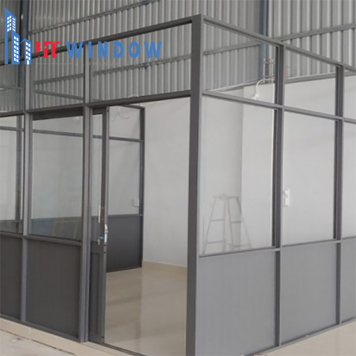 Vách nhôm hệ 700 phù hợp với những công trình có mặt dựng nhẹ