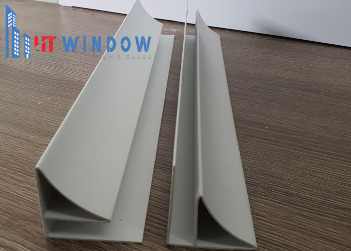 Đế sập nhôm 38 là phụ kiện khi thi công cửa kính và cách kính cường lực