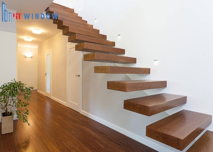 Cầu thang gỗ là loại hình kiến trúc sử dụng chất liệu gỗ làm thành phần chủ đạo
